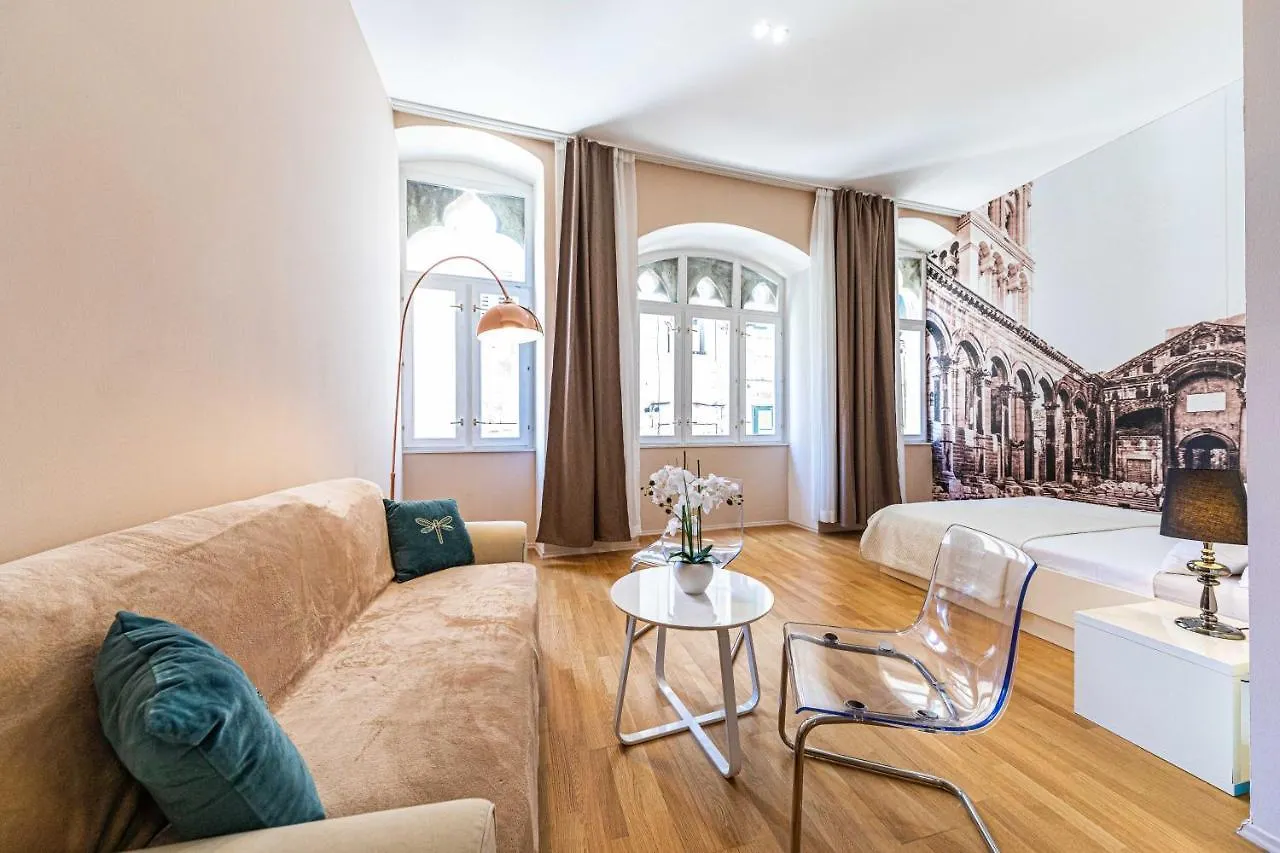 Guest house Pjaca City Rooms Split