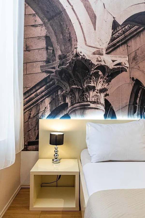 Pjaca City Rooms Split Guest house