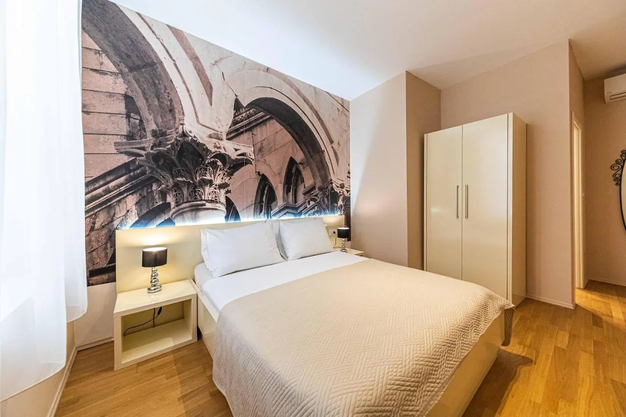 Pjaca City Rooms Split Guest house
