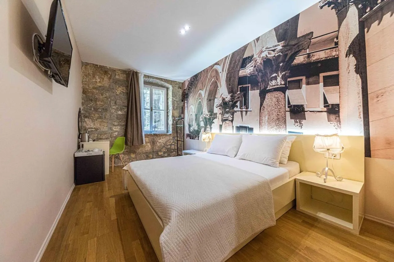 Pjaca City Rooms Split 4*,