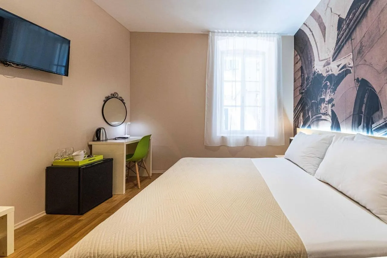 Guest house Pjaca City Rooms Split